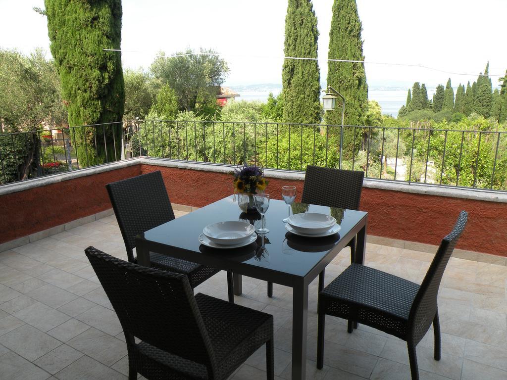 Villa Paradiso Apartment Sirmione Dış mekan fotoğraf