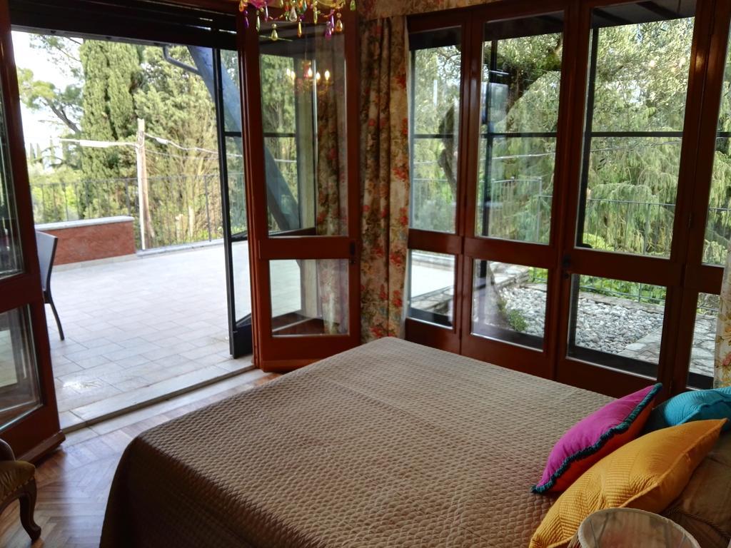 Villa Paradiso Apartment Sirmione Dış mekan fotoğraf
