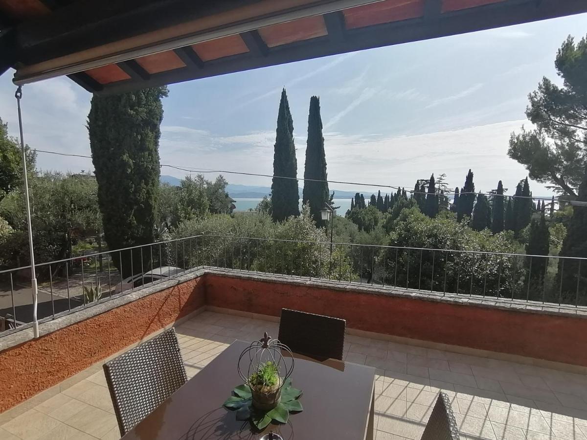 Villa Paradiso Apartment Sirmione Dış mekan fotoğraf